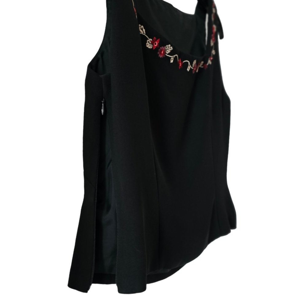 Petite Sophisticate Square-Neck Sleeveless Embroidered Top | NWOT | 4P | Black - Picture 6 of 16